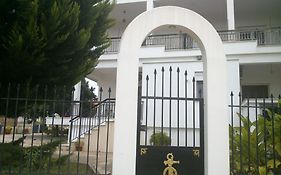 Kalaitzis Apartments